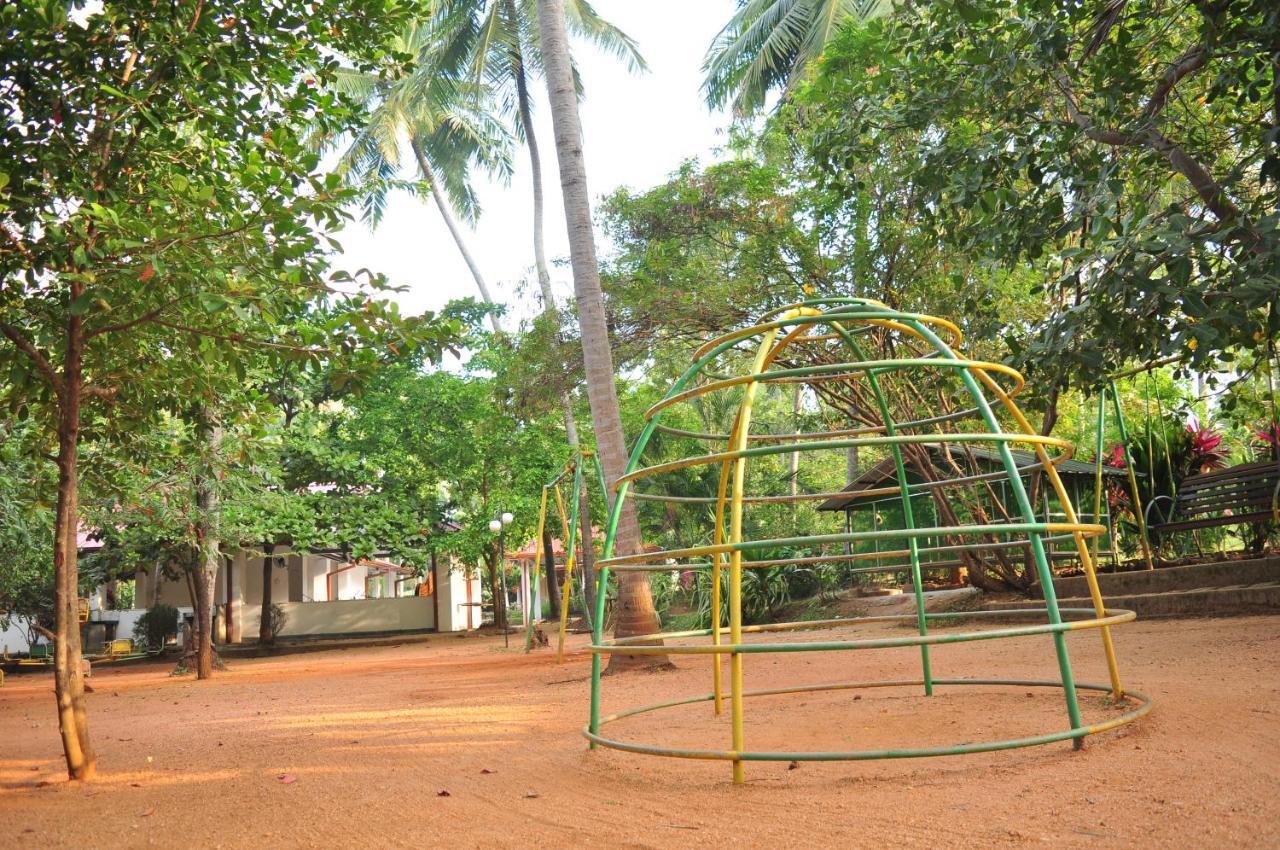 Soba Lanka Holiday Resort Melsiripura Extérieur photo