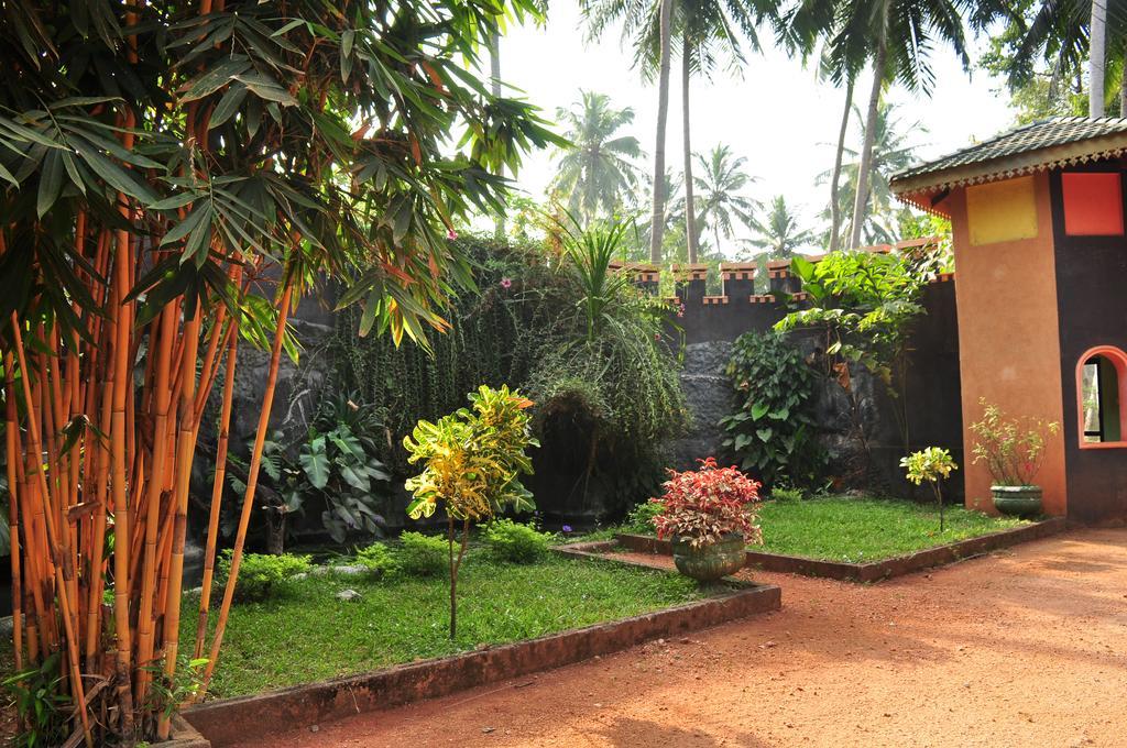 Soba Lanka Holiday Resort Melsiripura Extérieur photo