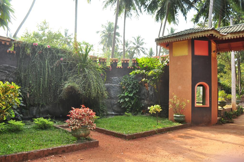 Soba Lanka Holiday Resort Melsiripura Extérieur photo