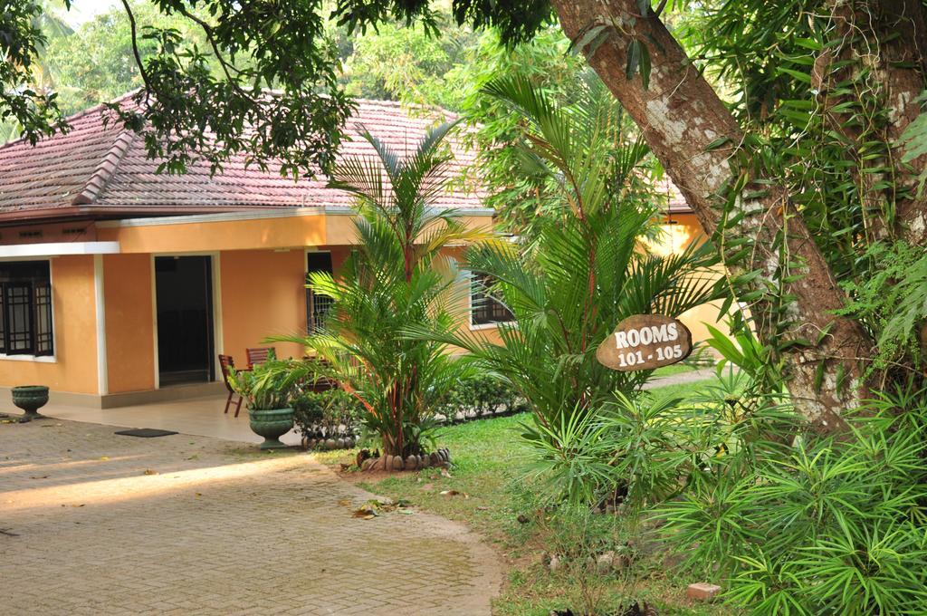 Soba Lanka Holiday Resort Melsiripura Extérieur photo