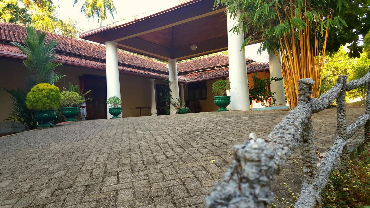 Soba Lanka Holiday Resort Melsiripura Extérieur photo